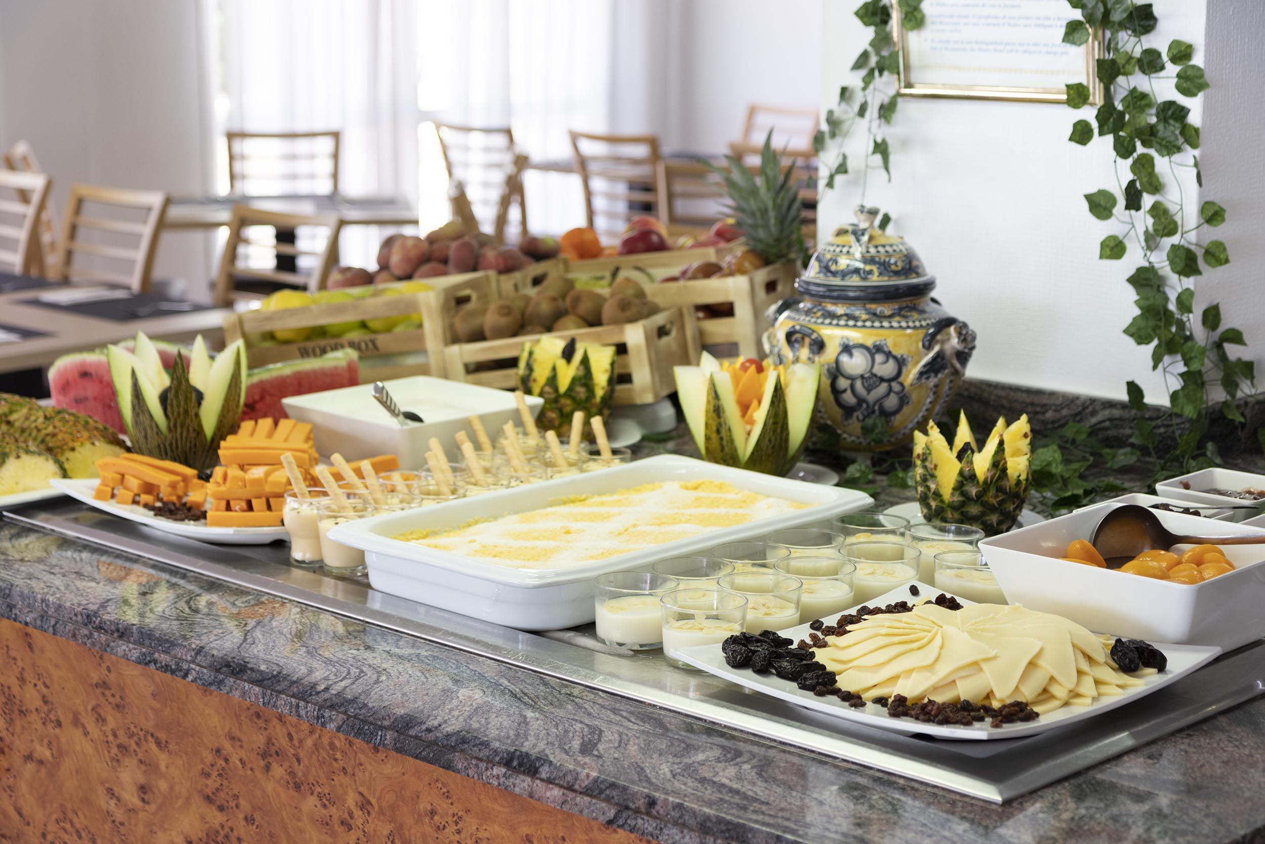 בנאלמדנה Hotel Palia La Roca מראה חיצוני תמונה