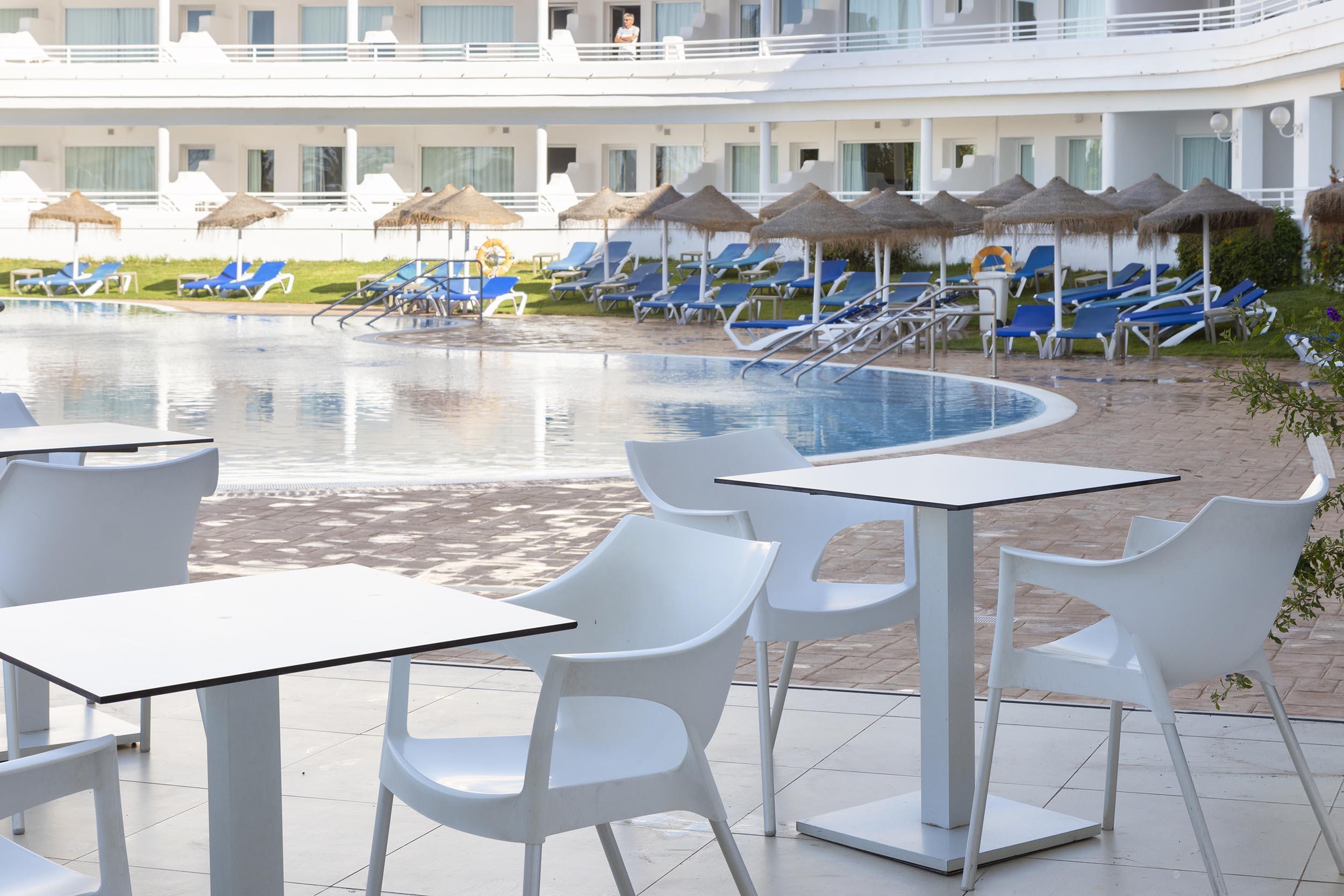בנאלמדנה Hotel Palia La Roca מראה חיצוני תמונה