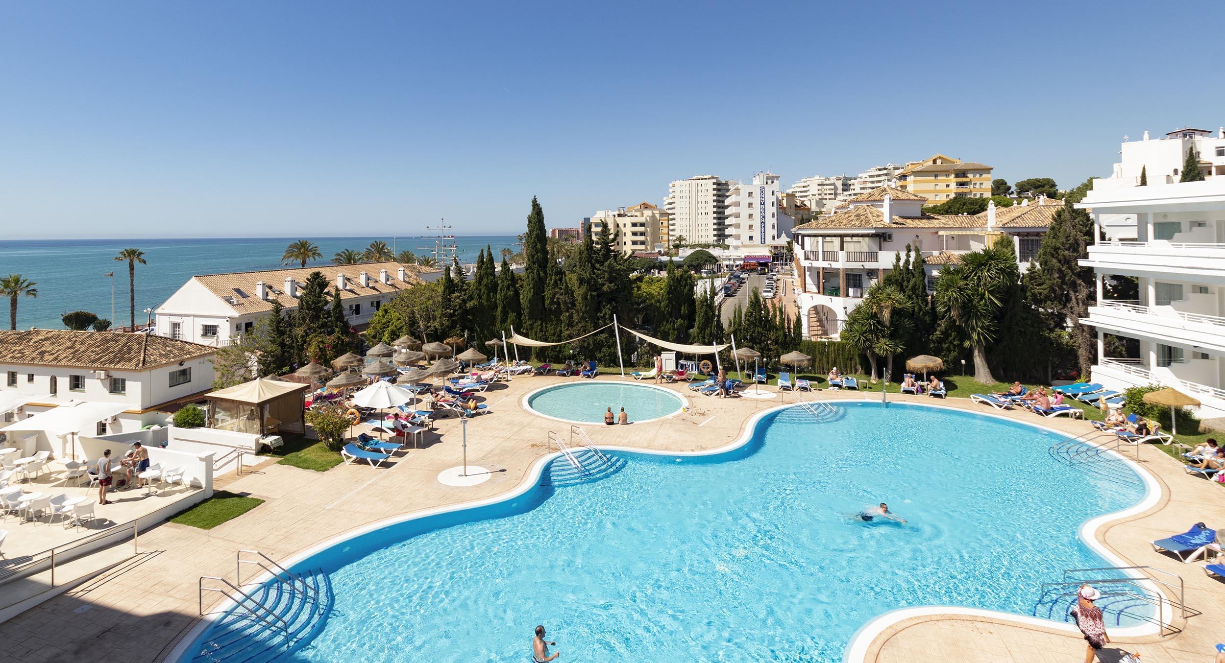 בנאלמדנה Hotel Palia La Roca מראה חיצוני תמונה