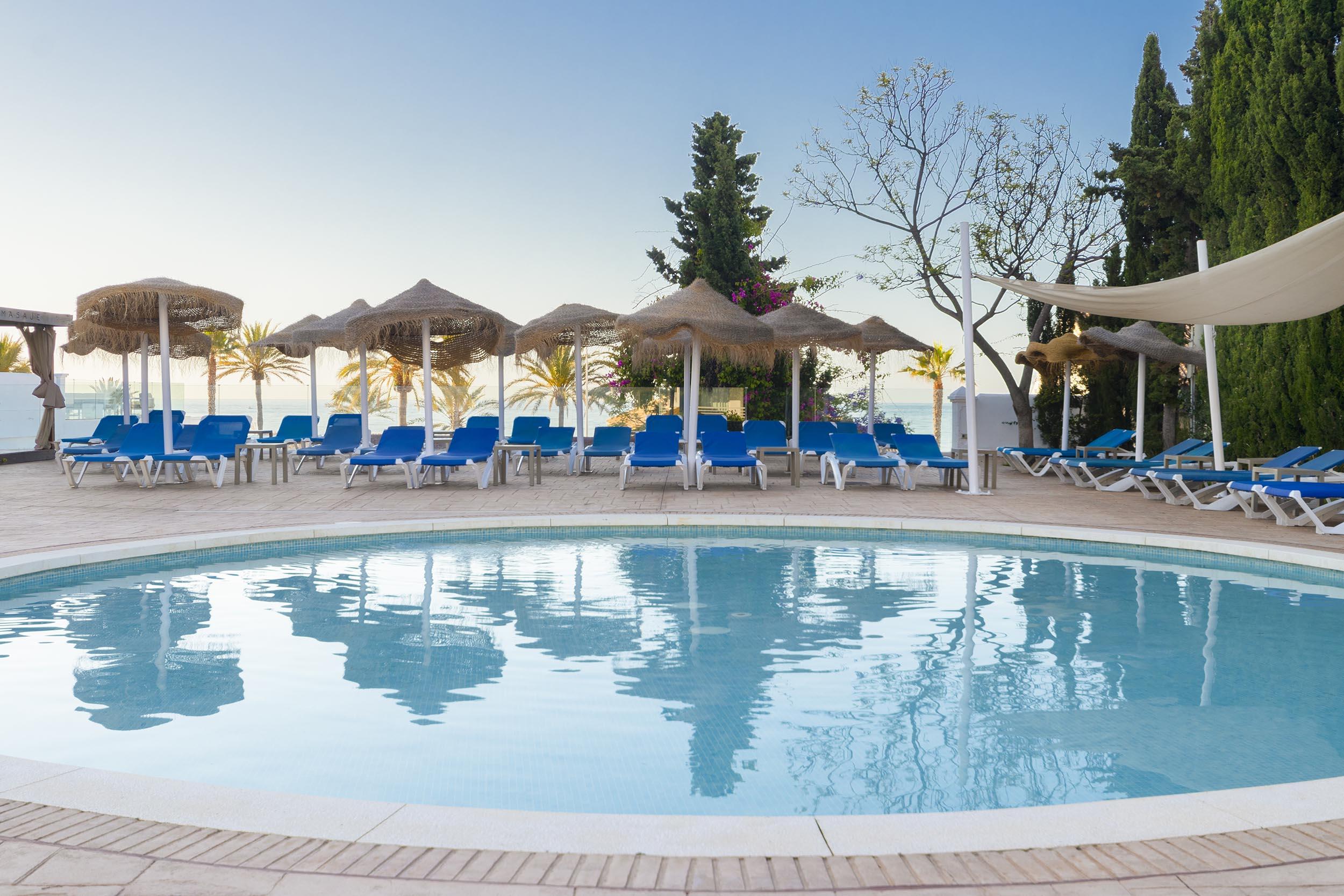 בנאלמדנה Hotel Palia La Roca מראה חיצוני תמונה