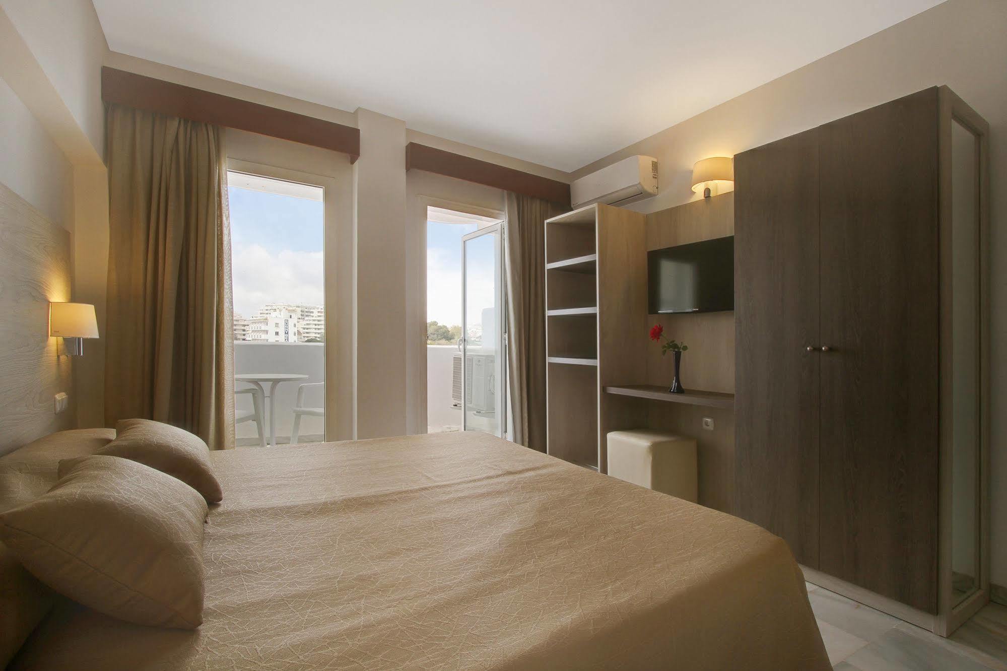 בנאלמדנה Hotel Palia La Roca מראה חיצוני תמונה